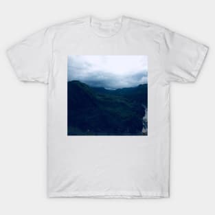 Mountain adventure T-Shirt